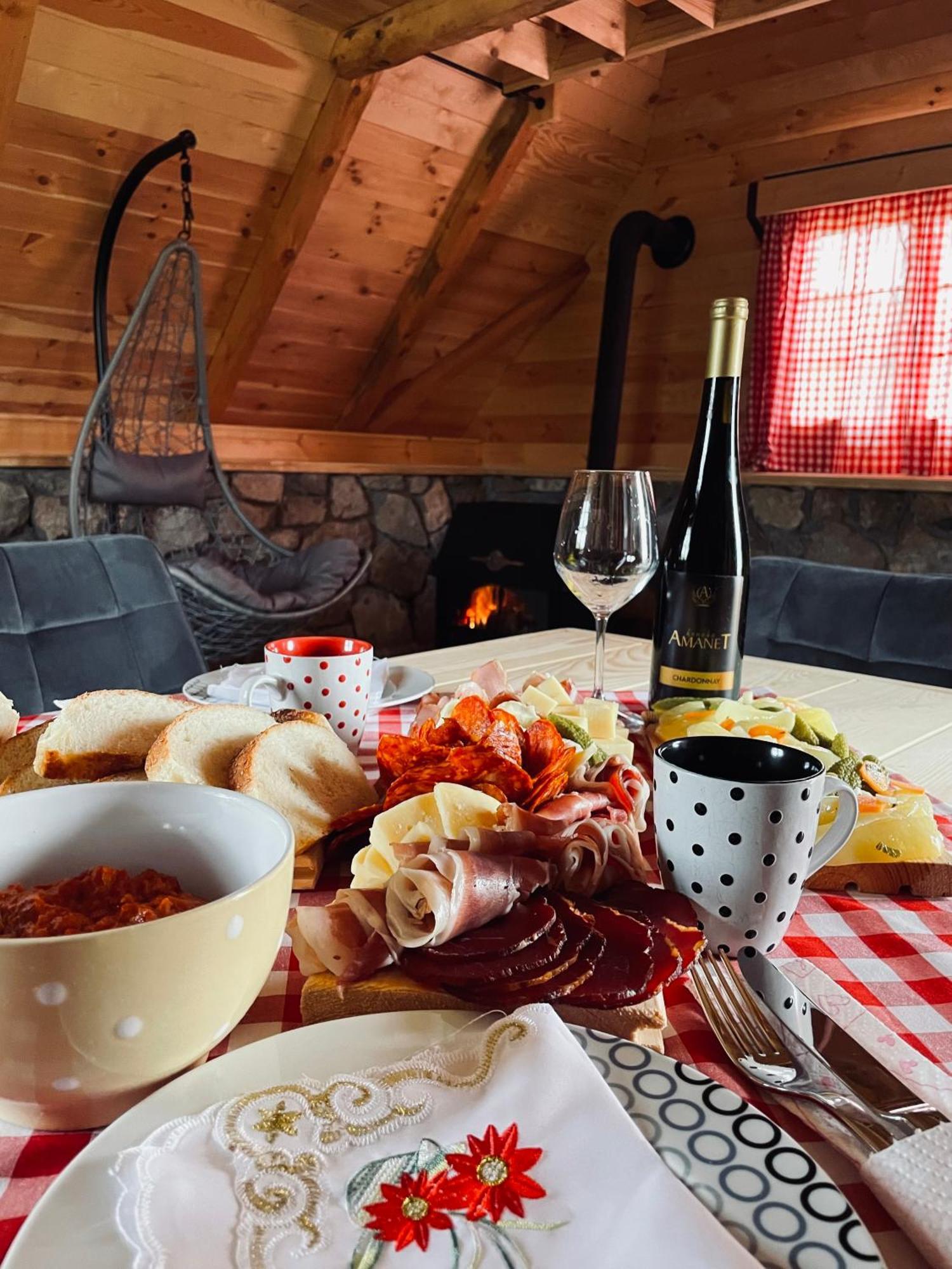 Chalet Etno Katun Djedov Do Žabljak